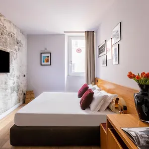 Konukevi Downtown Boutique House - Ca Domus Collection, Roma