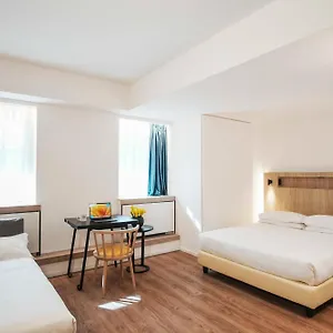 Otel Colombo, Roma