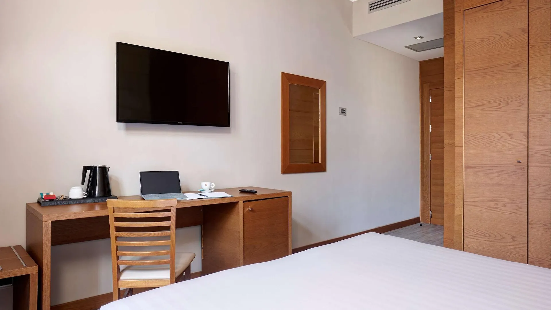 Hotel Occidental Aurelia Roma 4*,  Italia